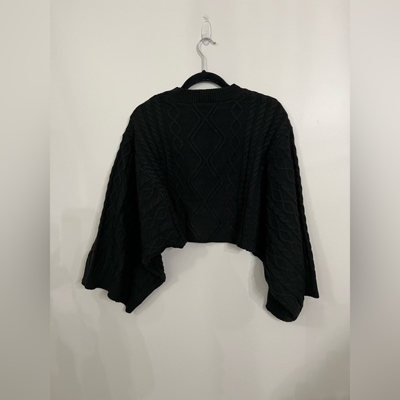 HYFVE Cropped Black Cable Knit Batwing Sweater Size Small Boho - Picture 2 of 5